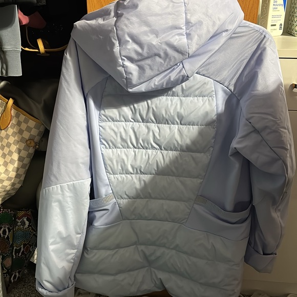 Light purple lululemon jacket - Picture 3 of 3